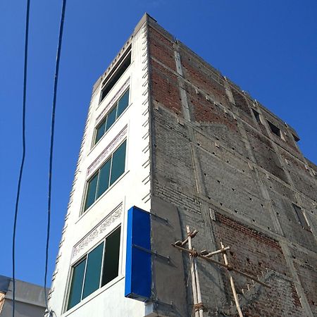Hotel Trupti Residency プリ エクステリア 写真